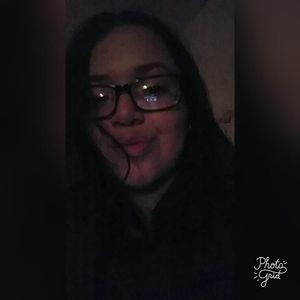 Meet your Posher, Sixta